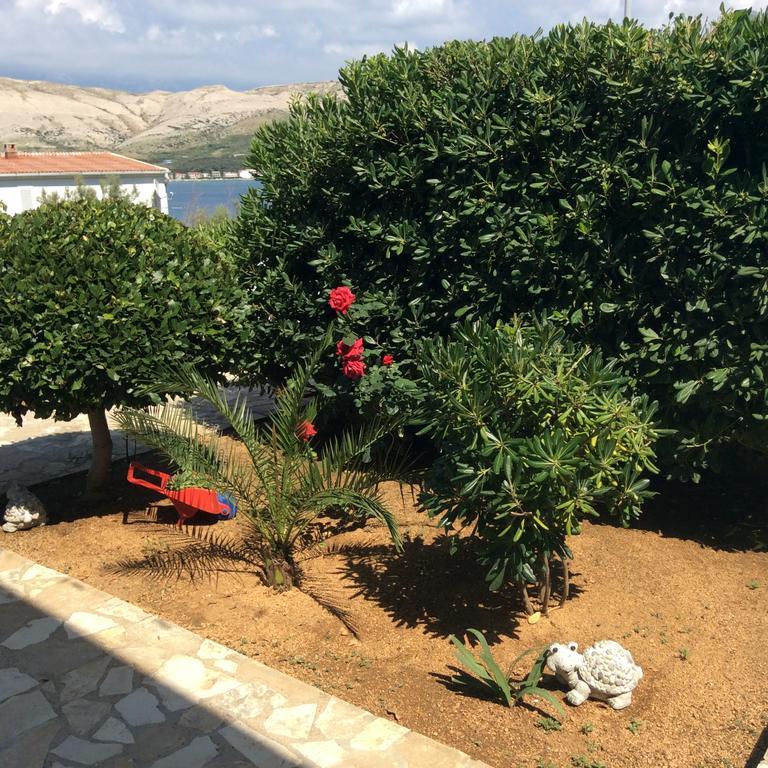 Island Of Pag Holiday Apartments Pag Town Exterior photo