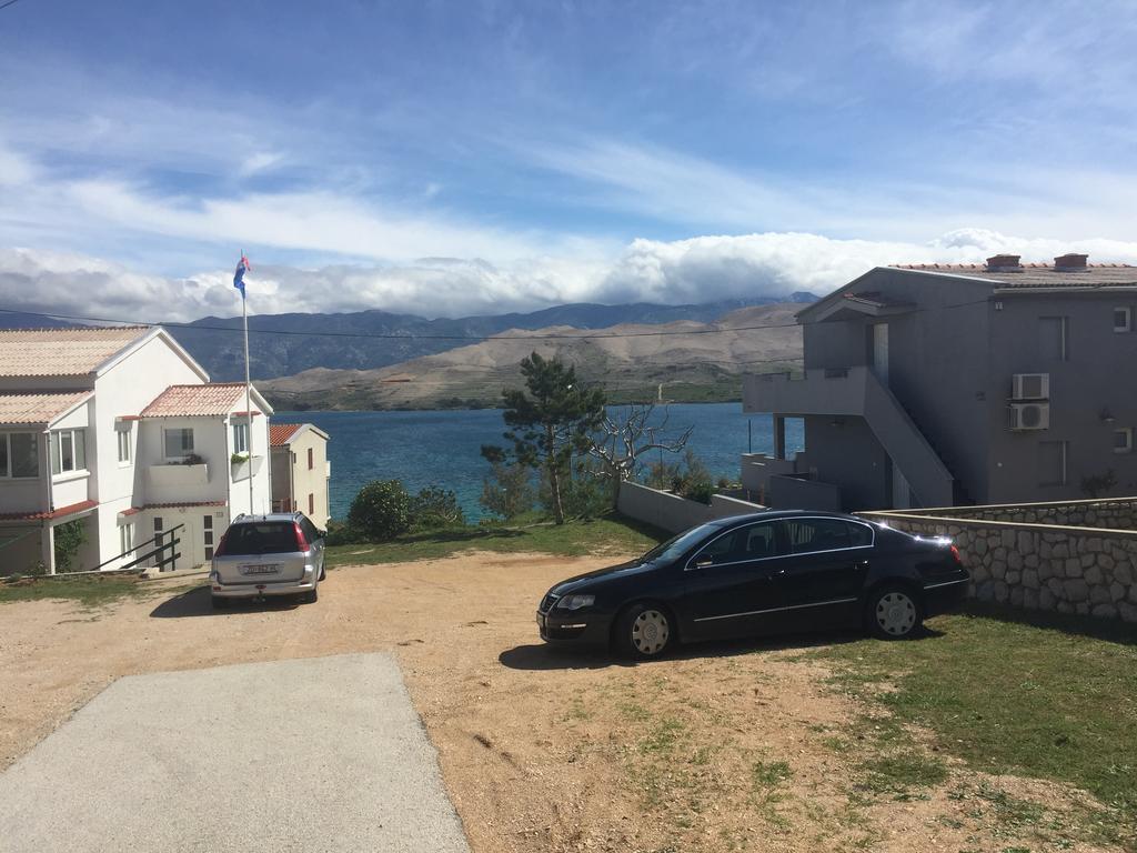 Island Of Pag Holiday Apartments Pag Town Exterior photo